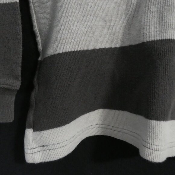 GAP KIDS | small (6-7) | Striped Crew Neck Sweater - Picture 14 of 16